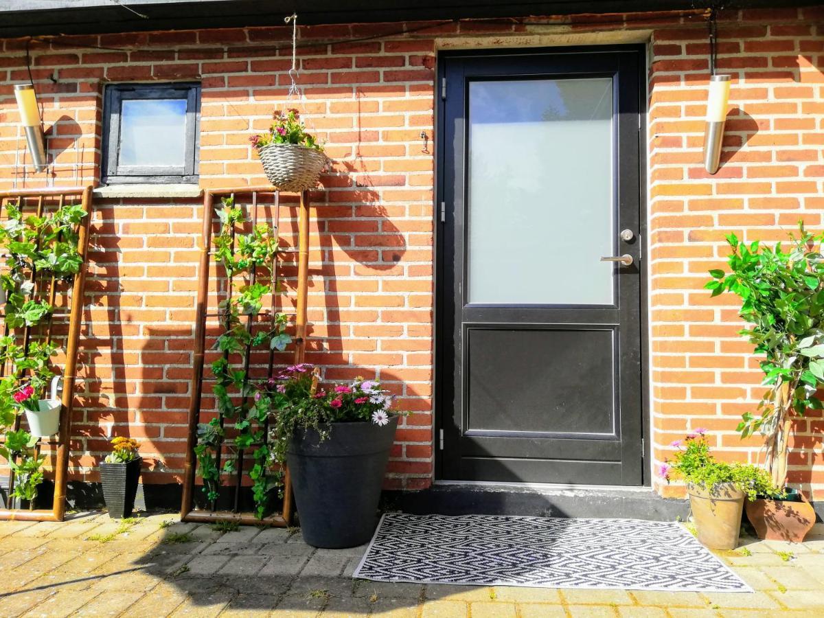 5Minute Walk To Lego House - Private Studio Room With Bathroom Billund Exteriör bild