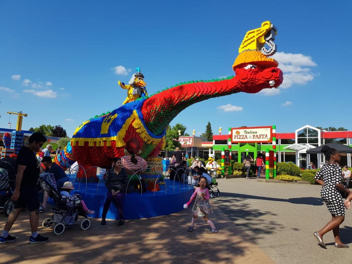 5Minute Walk To Lego House - Private Studio Room With Bathroom Billund Exteriör bild